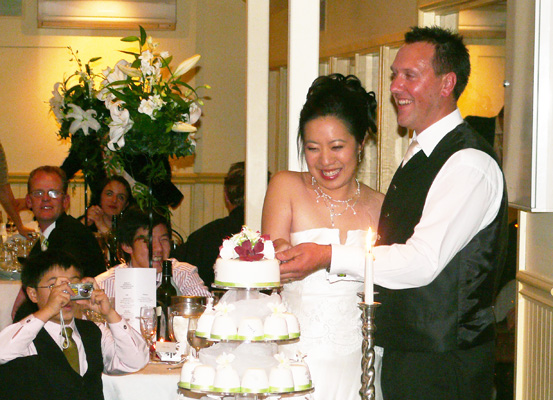 cutting cake